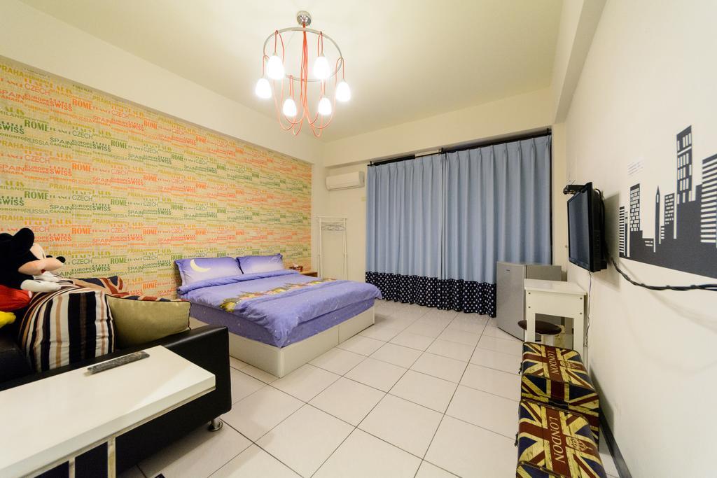 Play House Otel Tainan Dış mekan fotoğraf