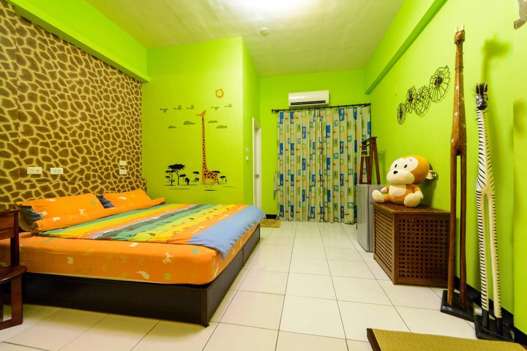 Play House Otel Tainan Dış mekan fotoğraf