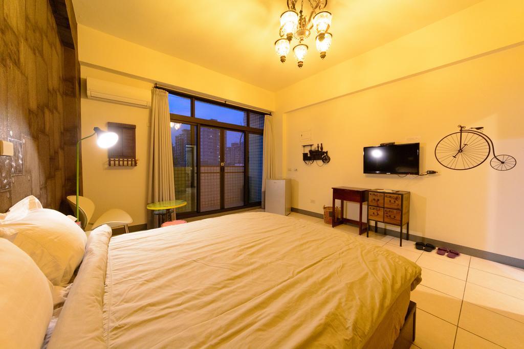 Play House Otel Tainan Dış mekan fotoğraf