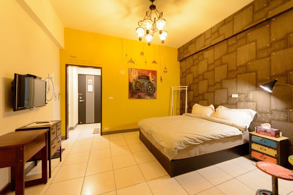 Play House Otel Tainan Dış mekan fotoğraf